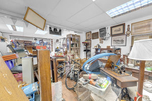 Photo 21- click for photo gallery